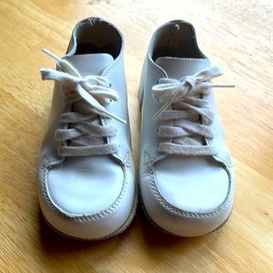 Child life all leather baby boot size 5 1/2E very good quality